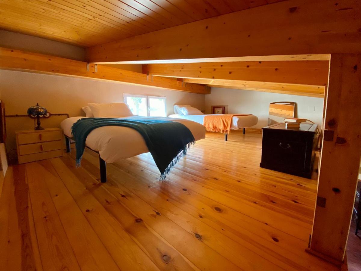 La Casa Del Riu Vell Villa Sant Jaume d'Enveja Ngoại thất bức ảnh